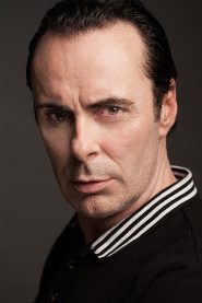 Darren Moore biography, age and filmography