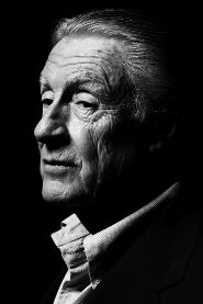 Joel Schumacher biography, age and filmography