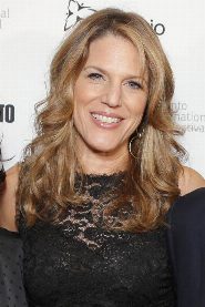 Lynn Harris biography, age and filmography
