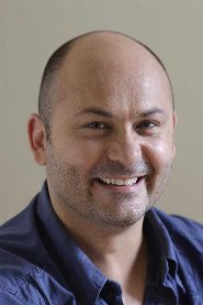Steve Bastoni biography, age and filmography