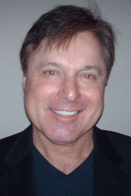 Robert Huculak biography, age and filmography