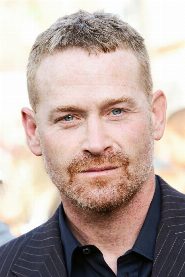 Max Martini biography, age and filmography