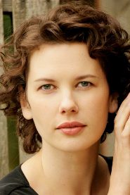 Tiffany Lyndall-Knight biography, age and filmography