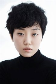 Lee Zoo-young Biography, Age, and Wiki
