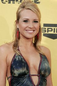Alana Curry biography, age and filmography