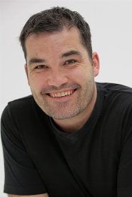 Kelly Kilgour biography, age and filmography