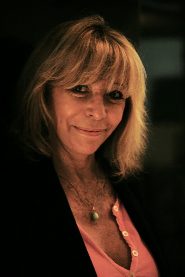 Monique Fardoulis biography, age and filmography