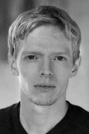 Hugh Mitchell biography, age and filmography