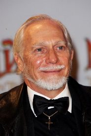 Douglas Gresham biography, age and filmography