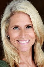 Lesley Aletter biography, age and filmography