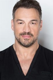 Aleks Paunovic biography, age and filmography