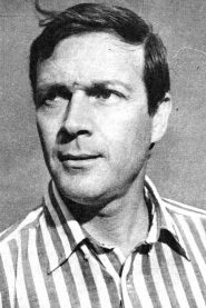 Enrico Cesaretti biography, age and filmography