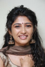 Roshini Prakash biography, age and filmography