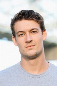 Miles Brew biography, age and filmography