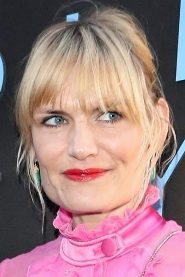 Liv Corfixen