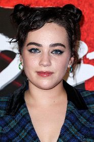 Mary Mouser biography, age and filmography