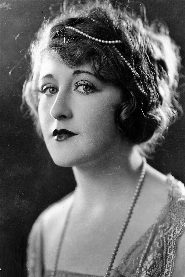 Ruth Clifford biography, age and filmography