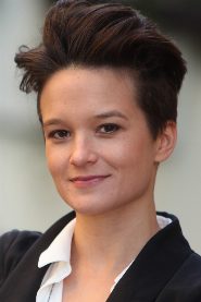 Lena Schömann biography, age and filmography