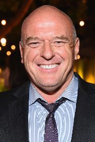 Dean Norris biography, age and filmography