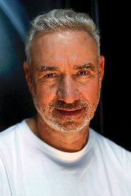 Roland Emmerich biography, age and filmography