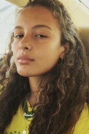 Liana Perlich biography, age and filmography