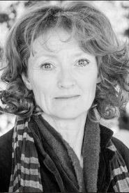 Kelly Hunter biography, age and filmography