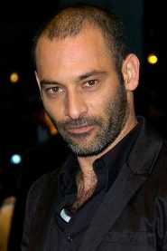 Ashraf Barhom biography, age and filmography