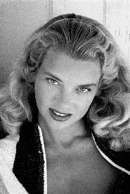 Eve Meyer biography, age and filmography