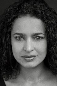 Christianne Oliveira biography, age and filmography