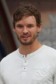 Austin Nichols biography, age and filmography