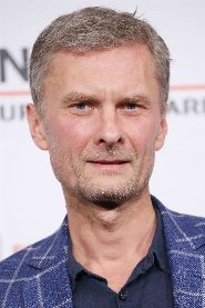 Andres Puustusmaa biography, age and filmography