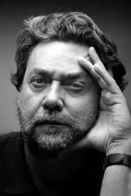 Guillermo Navarro biography, age and filmography