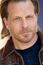 Doug Dearth biography, age and filmography