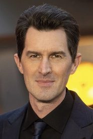 Joseph Kosinski biography, age and filmography
