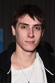 Alexander Arnold biography, age and filmography