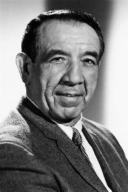 Mike Mazurki biography, age and filmography
