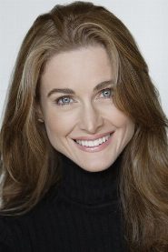 Lisa King biography, age and filmography