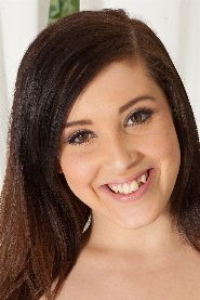 Noelle Easton biography, age and filmography