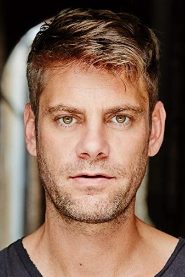Nathan Sapsford biography, age and filmography