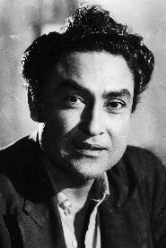 Ashok Kumar biography, age and filmography