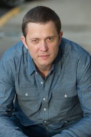 Danforth Comins biography, age and filmography