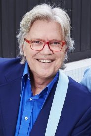 Mark Holden biography, age and filmography