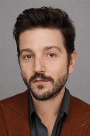 Diego Luna biography, age and filmography