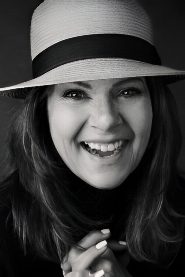 Eva Almos