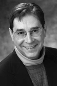 Thom Bray biography, age and filmography