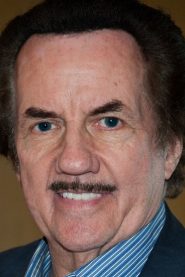 Robert Wall biography, age and filmography