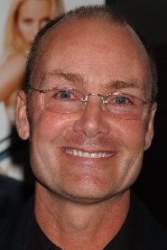 Les Mayfield biography, age and filmography