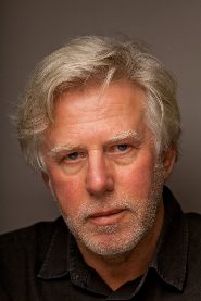 Phil Davis biography, age and filmography