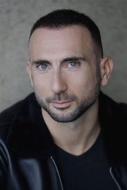 Rémi Deval biography, age and filmography