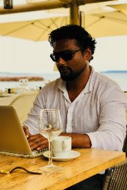 Paul Angunawela biography, age and filmography